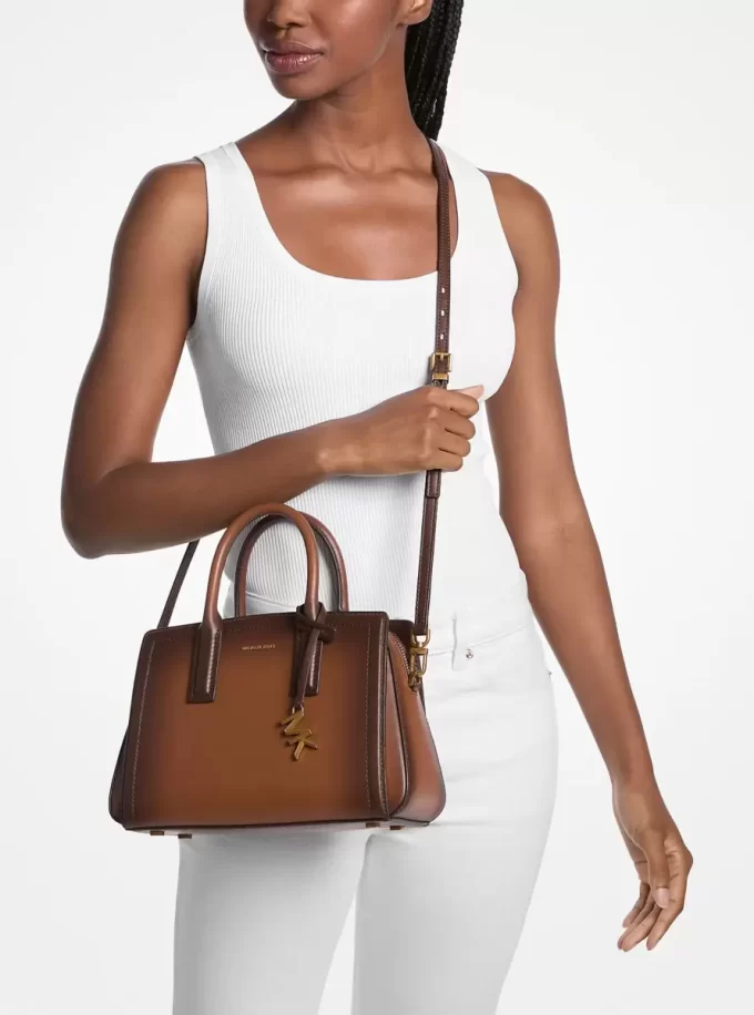 Bolso pequeño Laila de piel bruñida