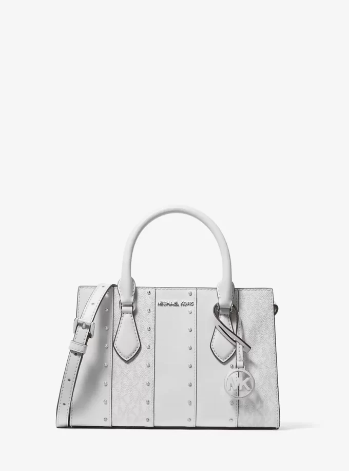 Bolso pequeño Sheila con patchwork con tachuelas y logotipo distintivo
