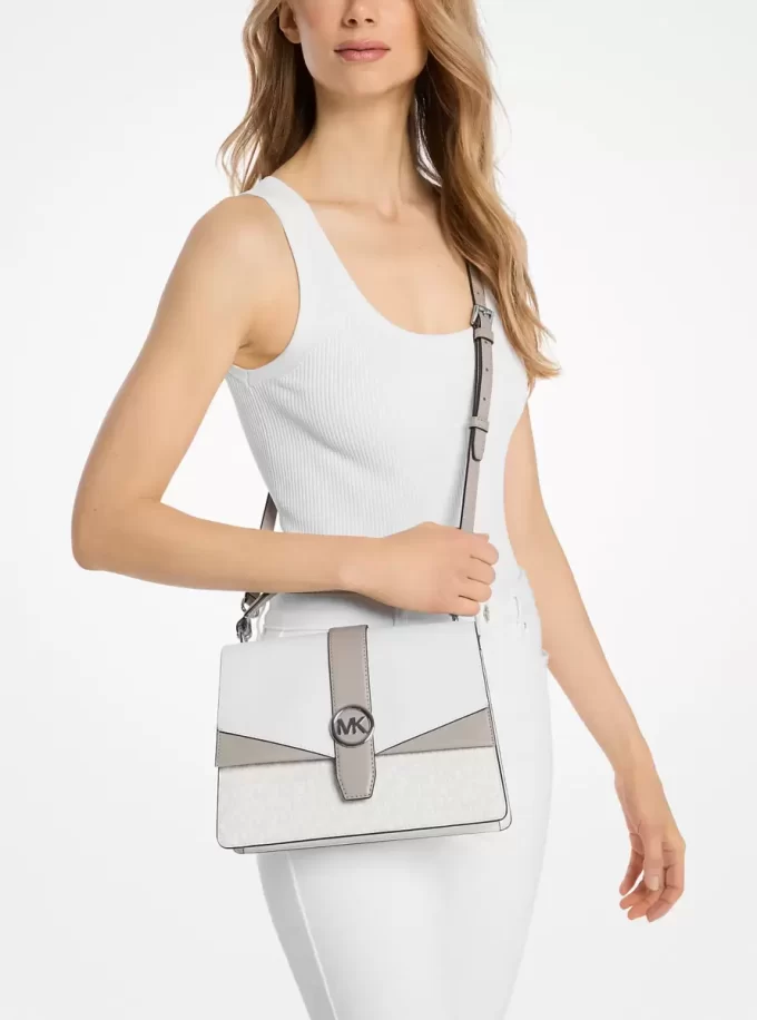 Bolso satchel Greenwich mediano con bloques de color y logotipo exclusivo Bolso satchel Greenwich mediano con bloques de color y logotipo exclusivo
