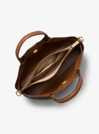 Bolso satchel mediano con logotipo de la firma Carson