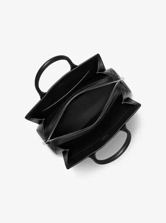 Bolso satchel mediano metálico Laila con logotipo de la firma
