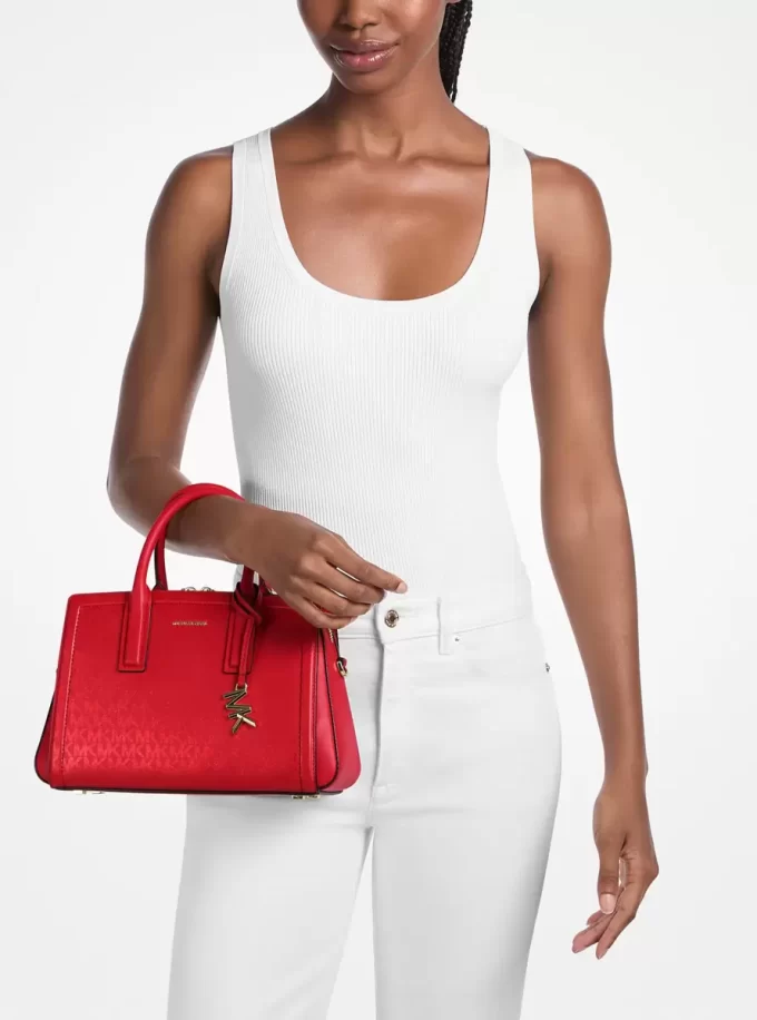 Bolso satchel pequeño metálico Laila con logotipo de la firma Bolso satchel pequeño metálico Laila con logotipo de la firma