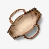 Bolso tipo cartera Arden mediano con logotipo impreso.
