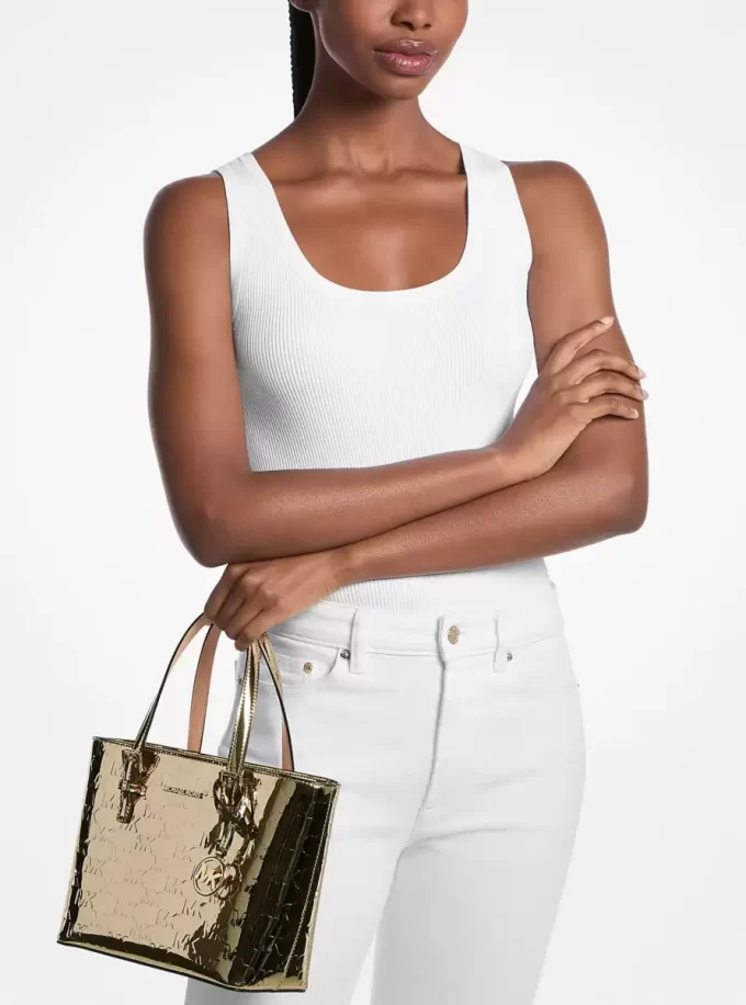 Bolso tote convertible Jet Set extrapequeño con logotipo metálico en relieve