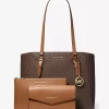 Bolso tote grande 3 en 1 con el logotipo de Charlotte Bolso tote grande 3 en 1 con el logotipo de Charlotte
