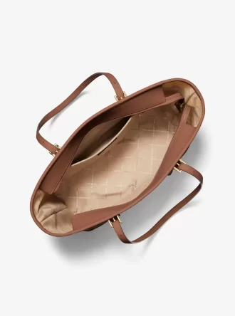 Bolso tote grande de piel saffiano Jet Set Travel Bolso tote grande de piel saffiano Jet Set Travel