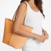 Bolso tote grande Flora con logotipo distintivo y de piel