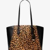 Bolso tote grande Taryn con estampado de leopardo y piel de becerro