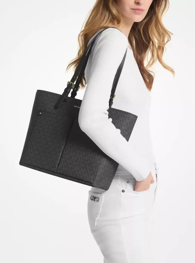 Bolso tote mediano con bolsillo y logotipo de Jet Set Bolso tote mediano con bolsillo y logotipo de Jet Set