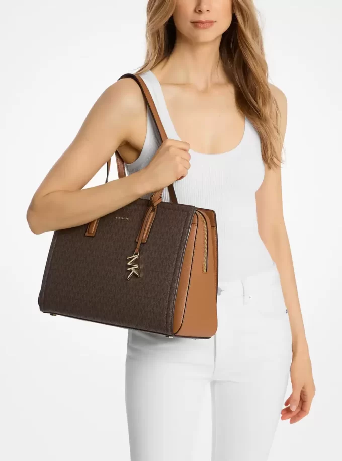 Bolso tote mediano Laila con logotipo de la firma Bolso tote mediano Laila con logotipo de la firma