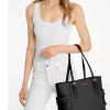 Bolso tote Voyager grande de piel saffiano Bolso tote Voyager grande de piel saffiano