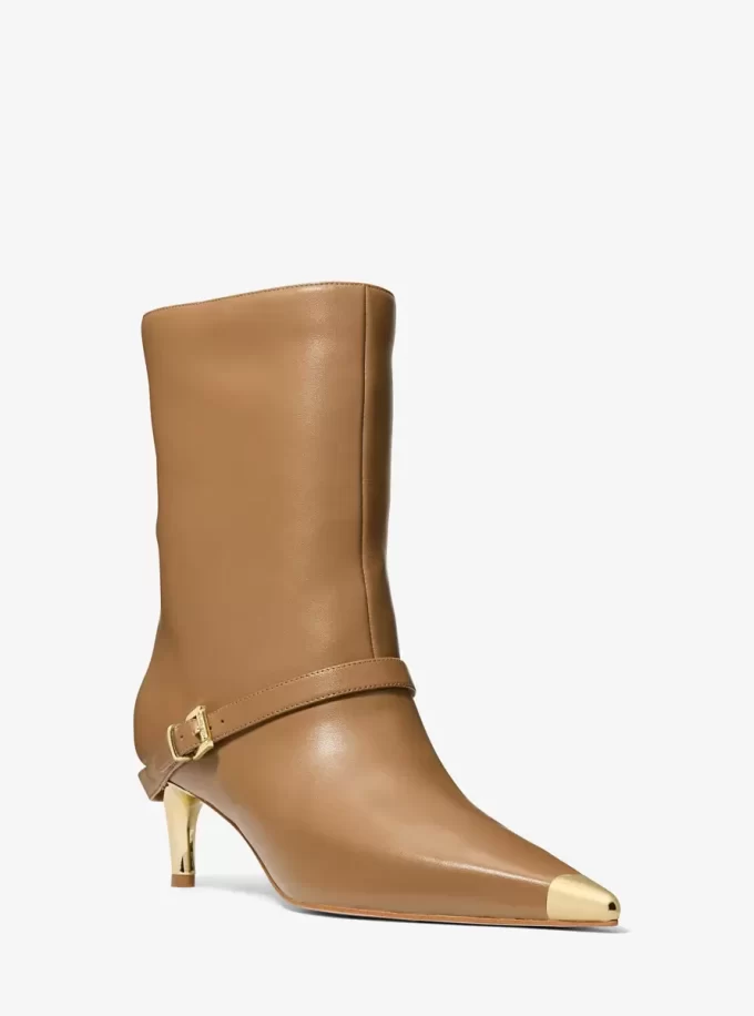 Bota de cuero con hebilla Kasia Bota de cuero con hebilla Kasia