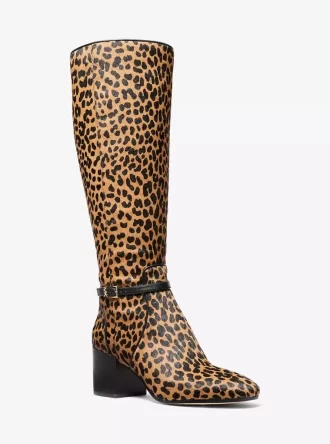Bota Ella de tacón ancho y caña alta con estampado de leopardo y pelo de becerro.
