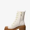Bota Hanley de cuero y ribete con el logotipo de la firma Bota Hanley de cuero y ribete con el logotipo de la firma