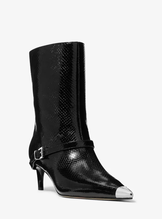 Bota Kasia de piel con hebilla y relieve de serpiente Bota Kasia de piel con hebilla y relieve de serpiente