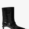 Bota Kasia de piel con hebilla y relieve de serpiente Bota Kasia de piel con hebilla y relieve de serpiente