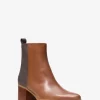 Bota Lex de cuero y logotipo exclusivo Bota Lex de cuero y logotipo exclusivo