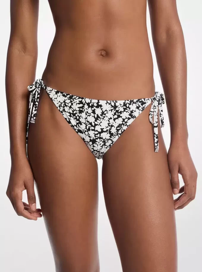 Braguita de bikini triangular con estampado floral Braguita de bikini triangular con estampado floral