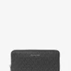 Cartera con cremallera y logotipo de Cooper Cartera con cremallera y logotipo de Cooper