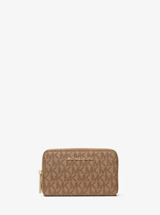 Cartera con logo pequeño