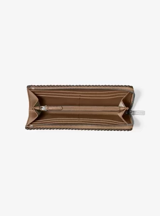 Cartera grande Jet Set de piel granulada con cremallera de un cuarto