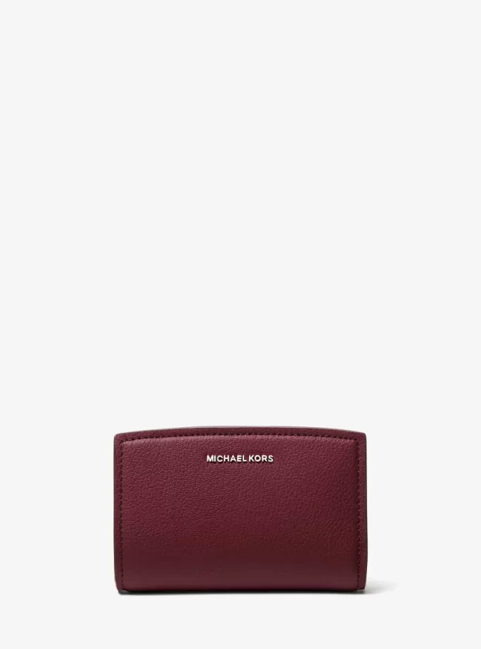 Cartera mediana Bryant de piel granulada Cartera mediana Bryant de piel granulada
