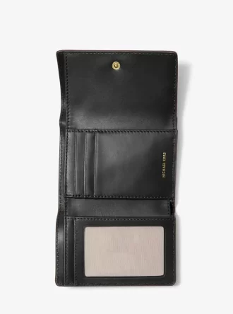 Cartera mediana Bryant de piel granulada