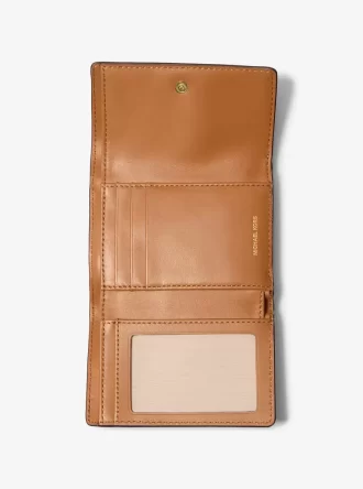 Cartera mediana con el logotipo de la firma Bryant