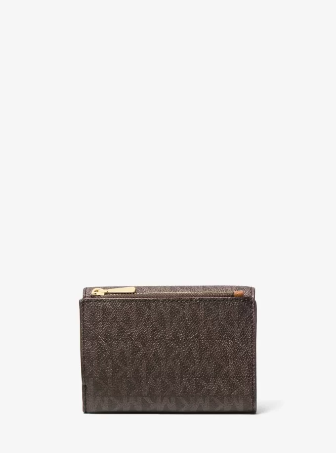 Cartera mediana con el logotipo de la firma Bryant