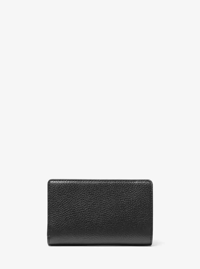 Cartera mediana de piel granulada