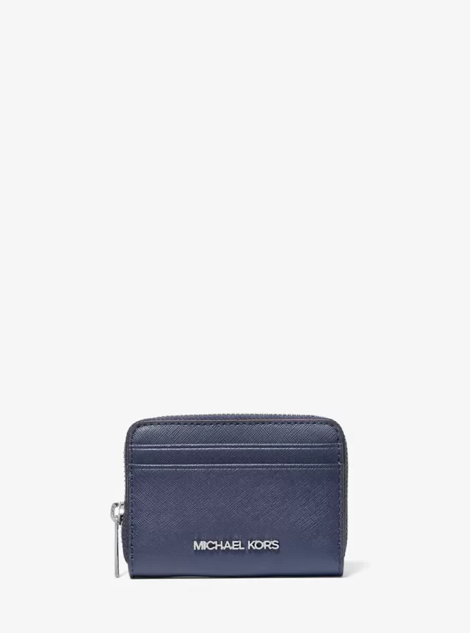 Cartera mediana de piel saffiano para viajes Jet Set Cartera mediana de piel saffiano para viajes Jet Set