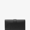 Cartera Nolita mediana de piel granulada con tres pliegues