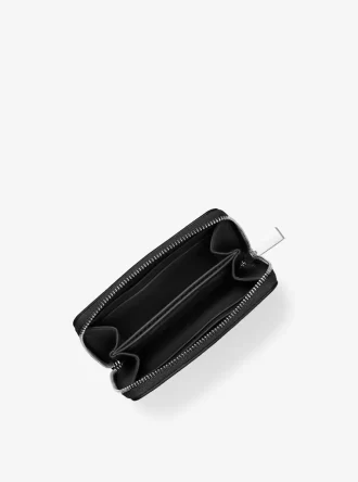 Cartera pequeña de piel granulada