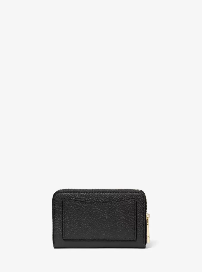 Cartera pequeña de piel granulada