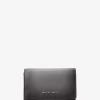 Cartera triple Bryant mediana de piel bruñida