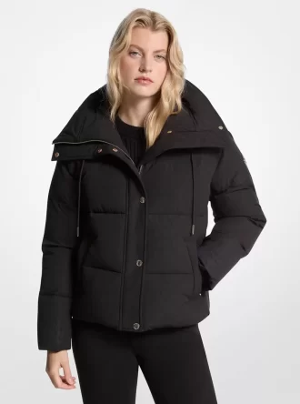 Chaqueta acolchada con logo distintivo