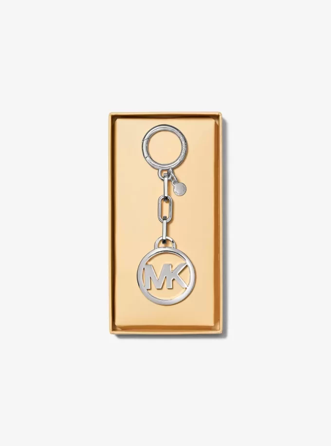 Charm para bolso con el logotipo de Jet Set Charm para bolso con el logotipo de Jet Set