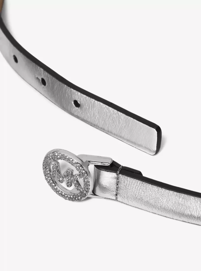 Cinturón de piel metalizada adornado Cinturón de piel metalizada adornado