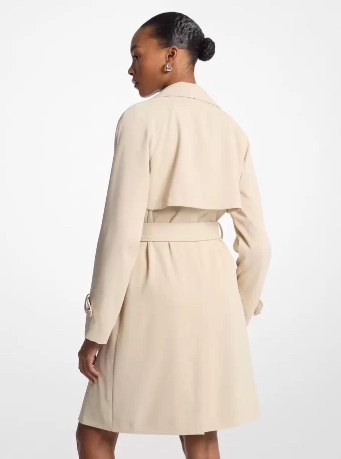 Gabardina tejida drapeada Gabardina tejida drapeada