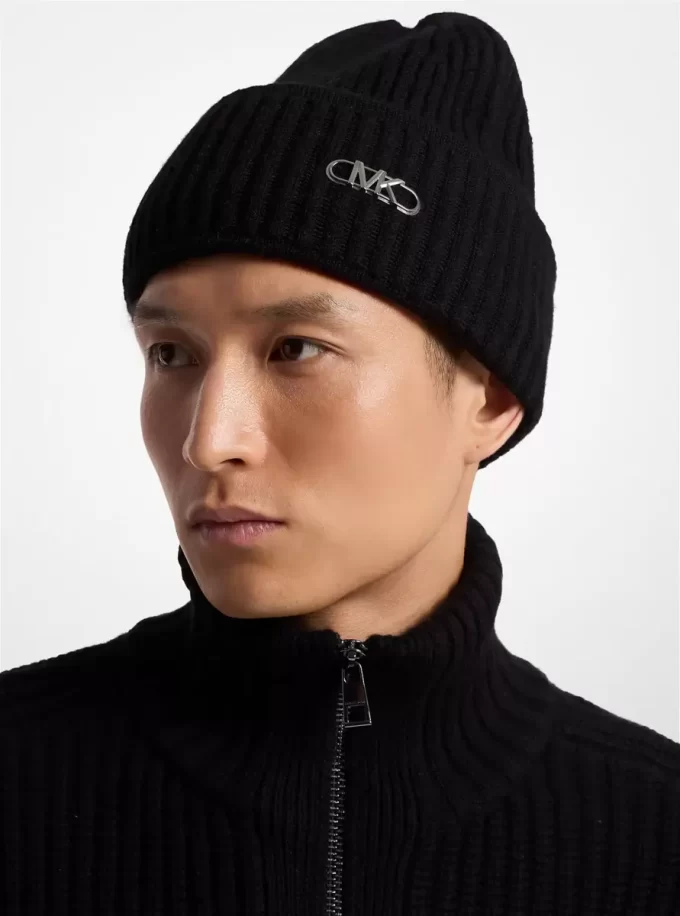 Gorro de lana elástica acanalado