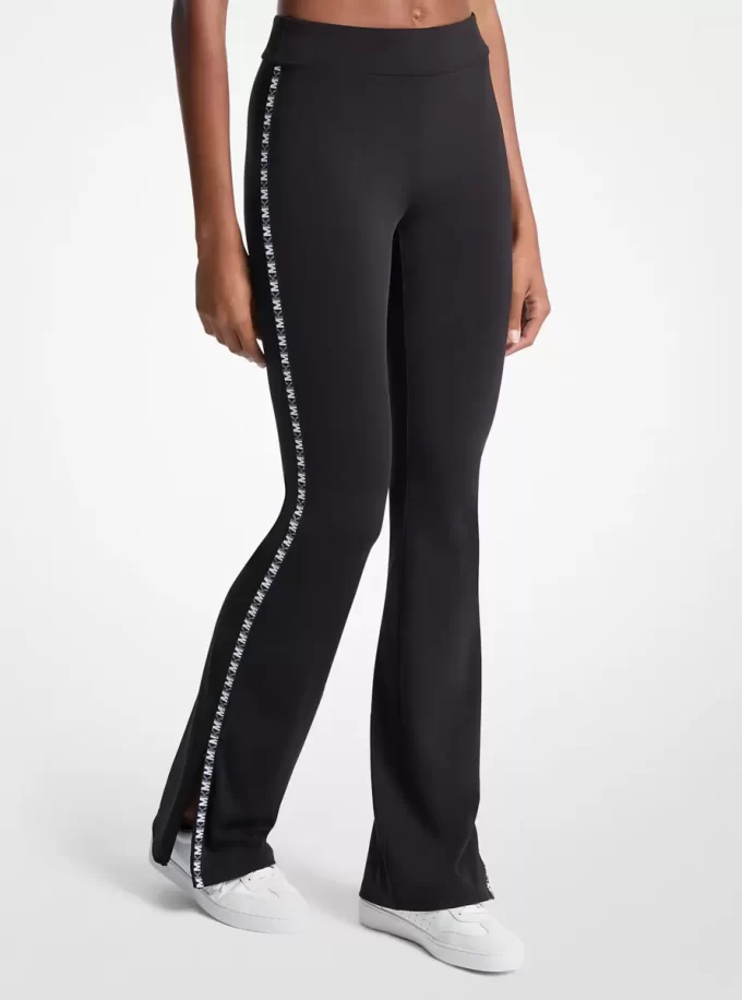Leggings acampanados con cinta del logotipo
