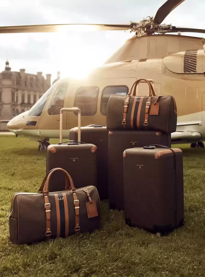 Bolsa de fin de semana extragrande Bedford Travel con rayas y logotipo de la firma Bolsa de fin de semana extragrande Bedford Travel con rayas y logotipo de la firma