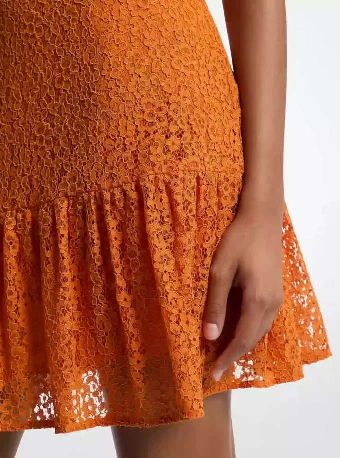 Minivestido lencero de encaje floral con cordón Minivestido lencero de encaje floral con cordón