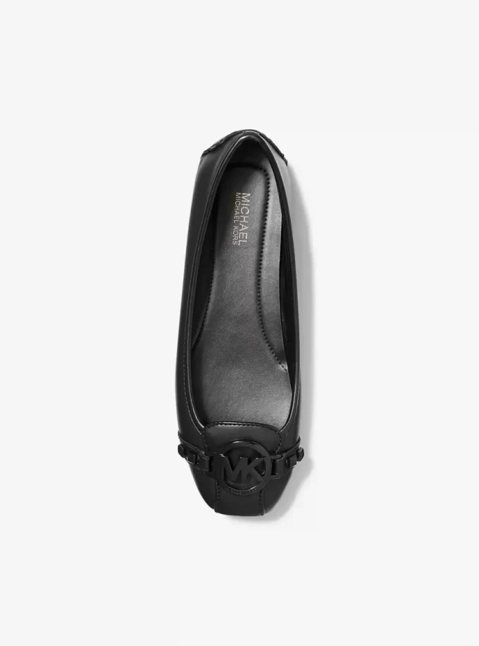 Mocasín con tachuelas Fulton