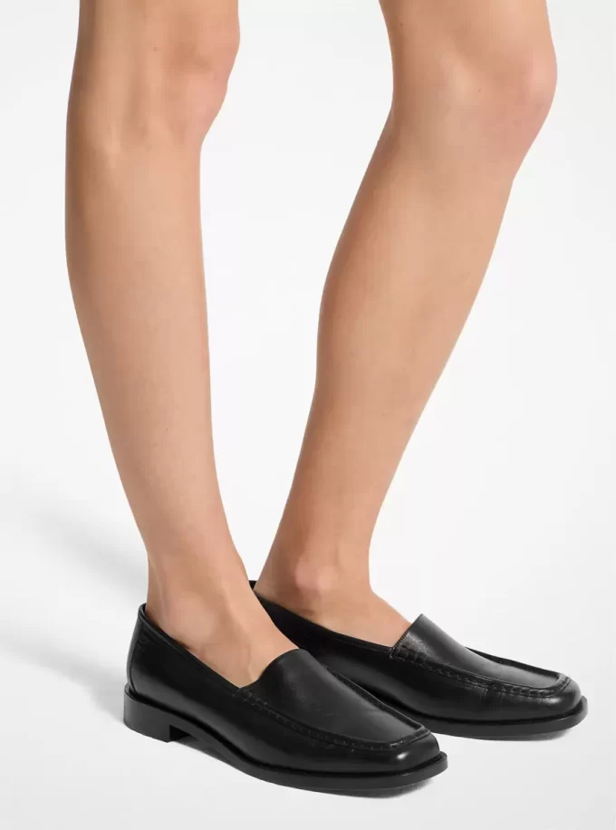 Mocasín de piel Carolyn Mocasín de piel Carolyn