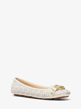 Mocasín Fulton con logotipo tachonado