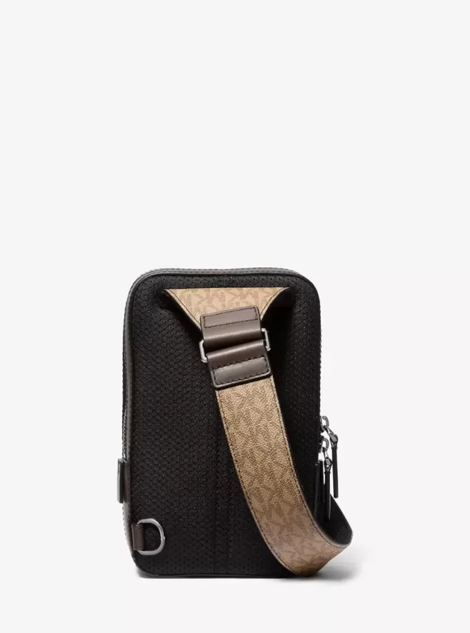 Mochila bandolera con el logotipo de Hudson Signature