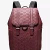 Mochila mediana Colby de piel bruñida con logotipo en relieve Mochila mediana Colby de piel bruñida con logotipo en relieve