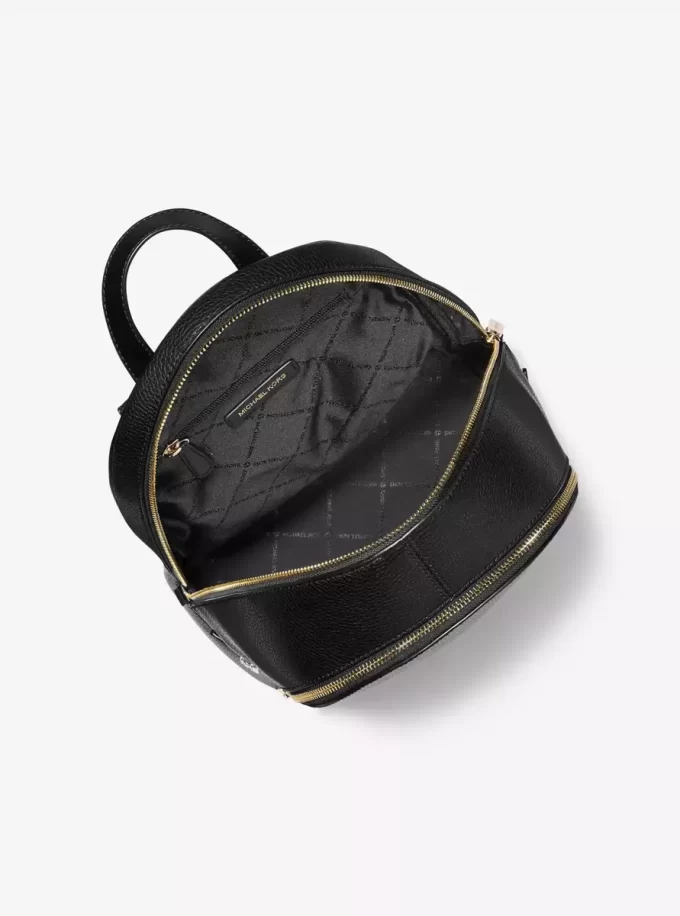Mochila mediana Rhea de piel granulada Mochila mediana Rhea de piel granulada