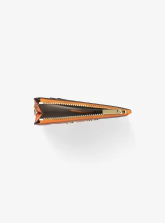 Monedero pequeño de patente para jet set